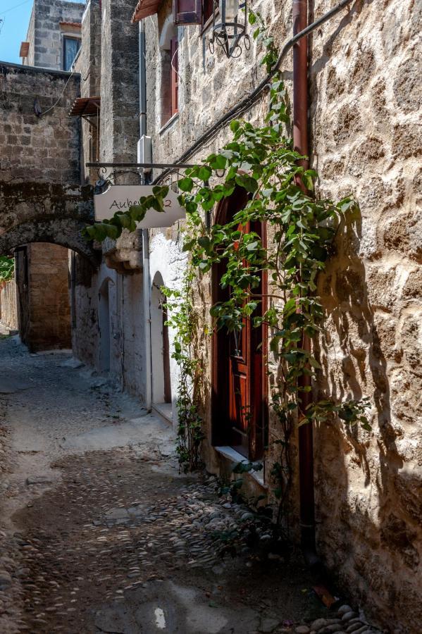 Auberge 32 Old Town Rhodes City ภายนอก รูปภาพ