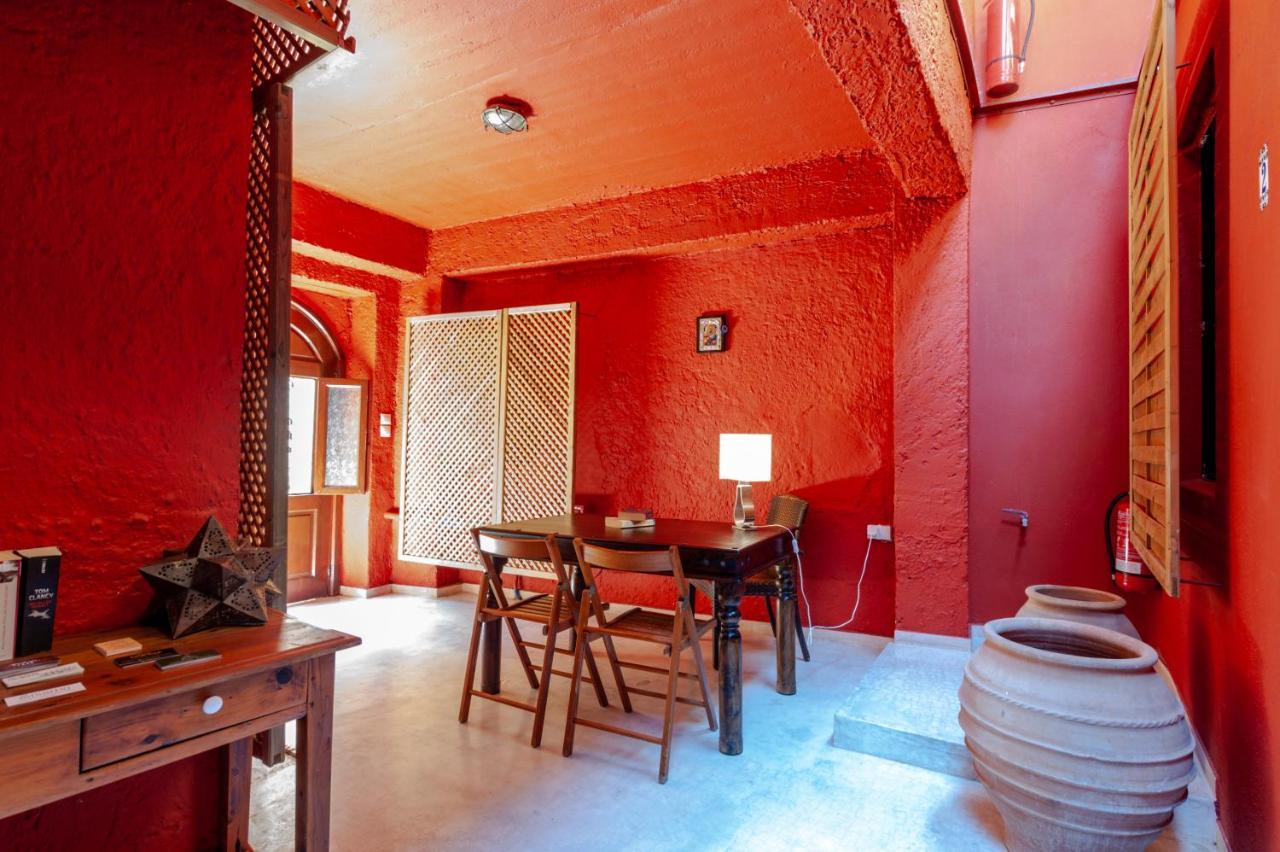 Auberge 32 Old Town Rhodes City ภายนอก รูปภาพ