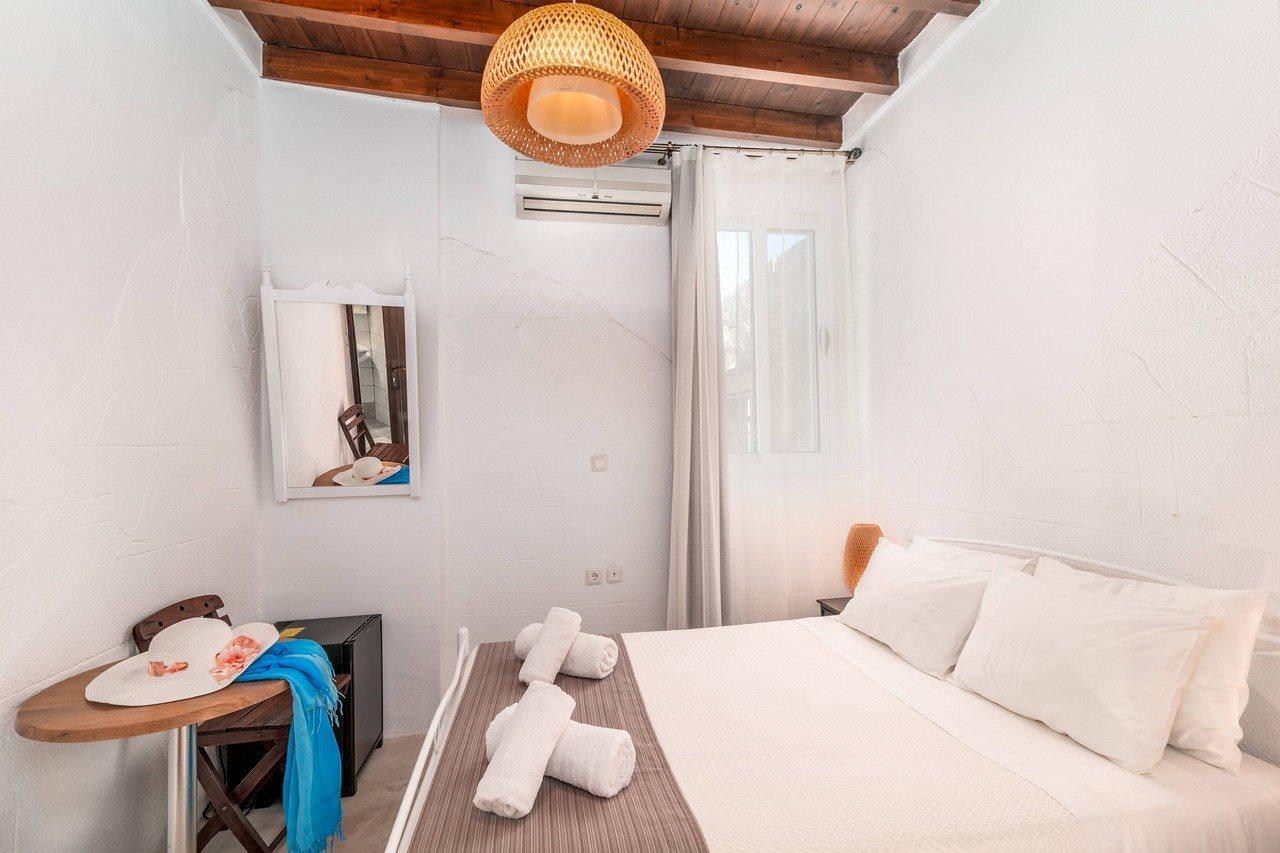 Auberge 32 Old Town Rhodes City ภายนอก รูปภาพ