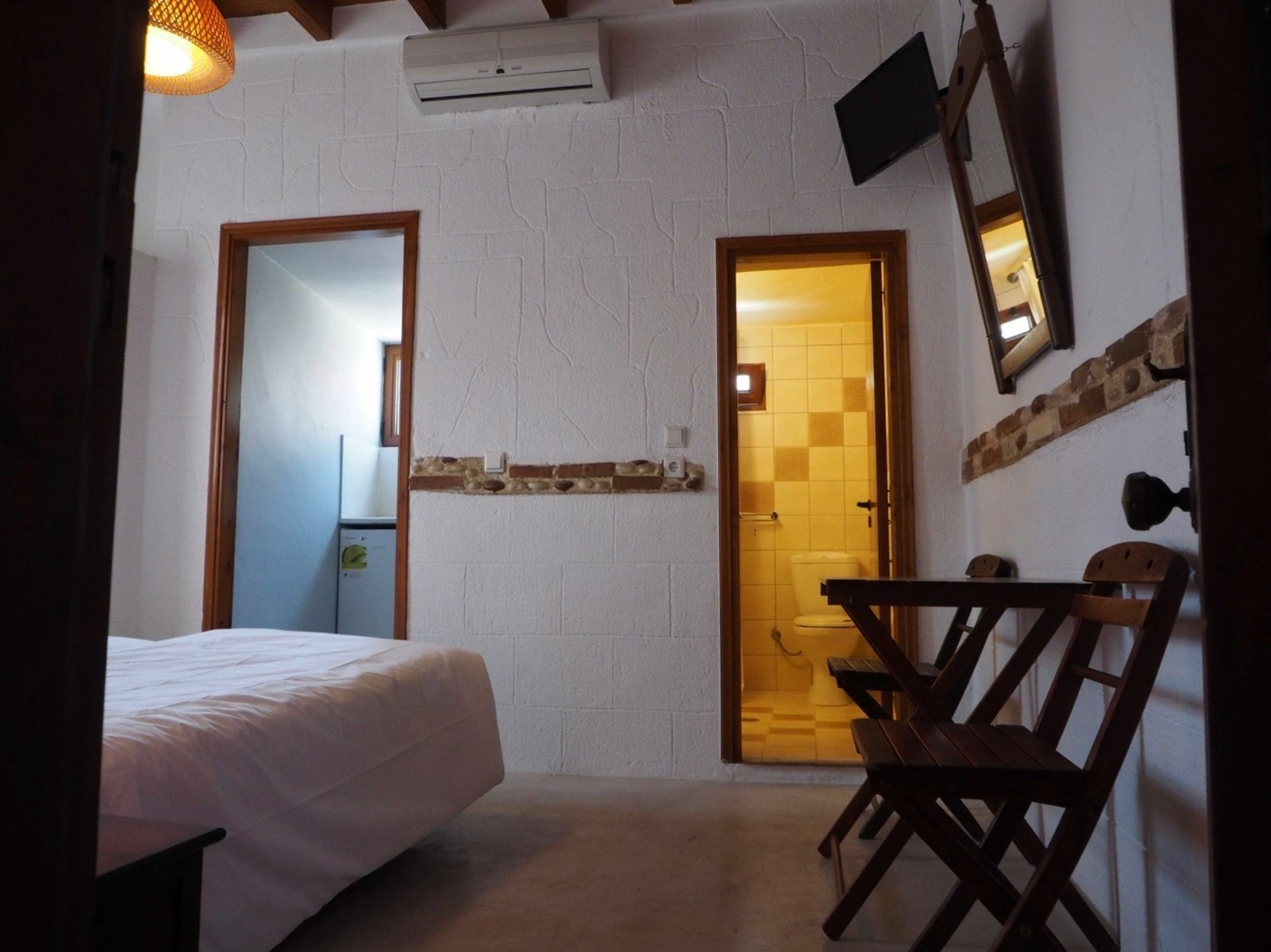 Auberge 32 Old Town Rhodes City ภายนอก รูปภาพ